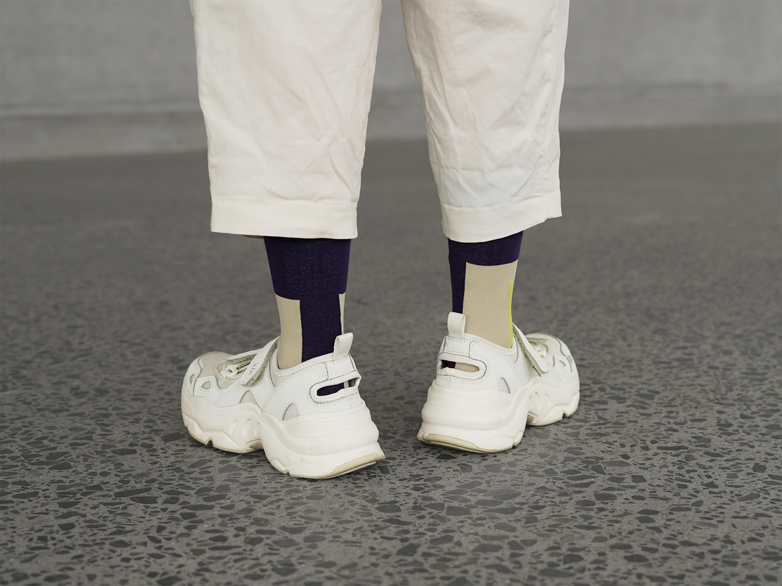 block (navy)